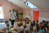 07.09.2023 - SPOTKANIE EDUKACYJNO-ROZRYWKOWE Z PAPUGĄ ARA