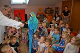 07.09.2023 - SPOTKANIE EDUKACYJNO-ROZRYWKOWE Z PAPUGĄ ARA